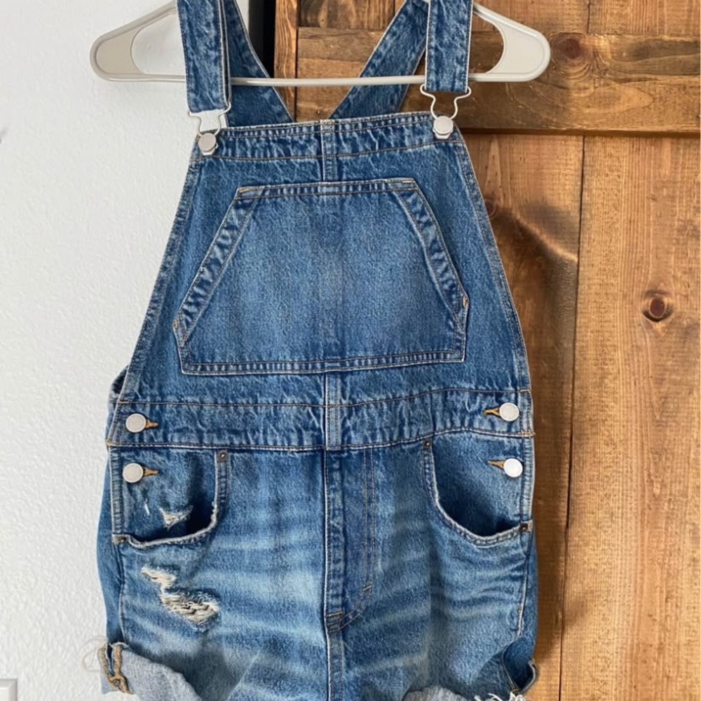 Universal Thread Blue Denim Overalls